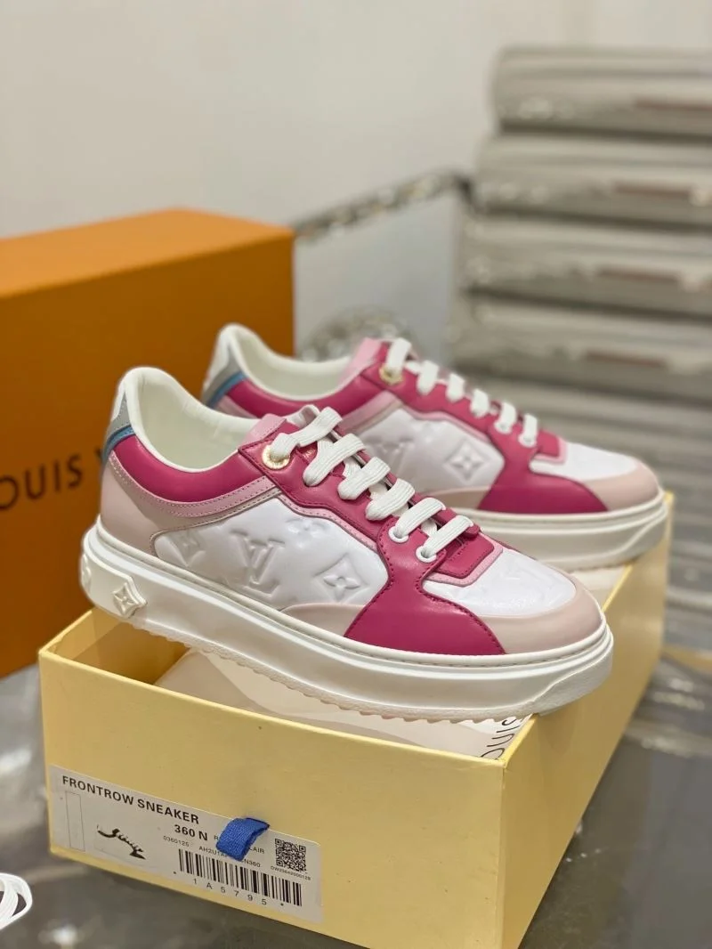 Durable Louis Vuitton Low Shoes 31221