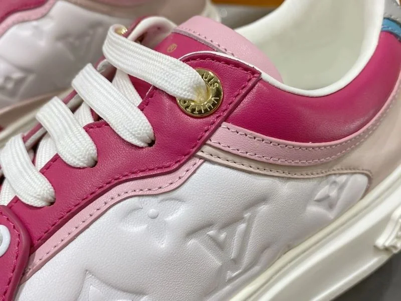Durable Louis Vuitton Low Shoes 31221