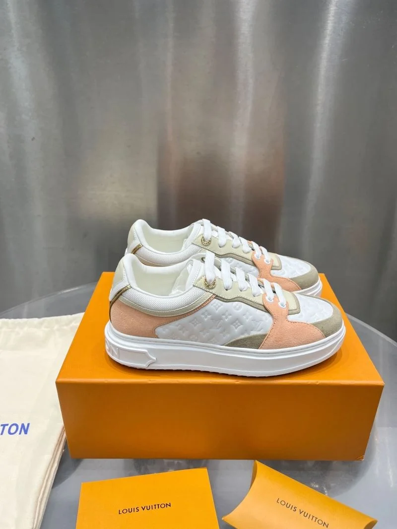 Louis Vuitton Low Shoes Elegant 31214