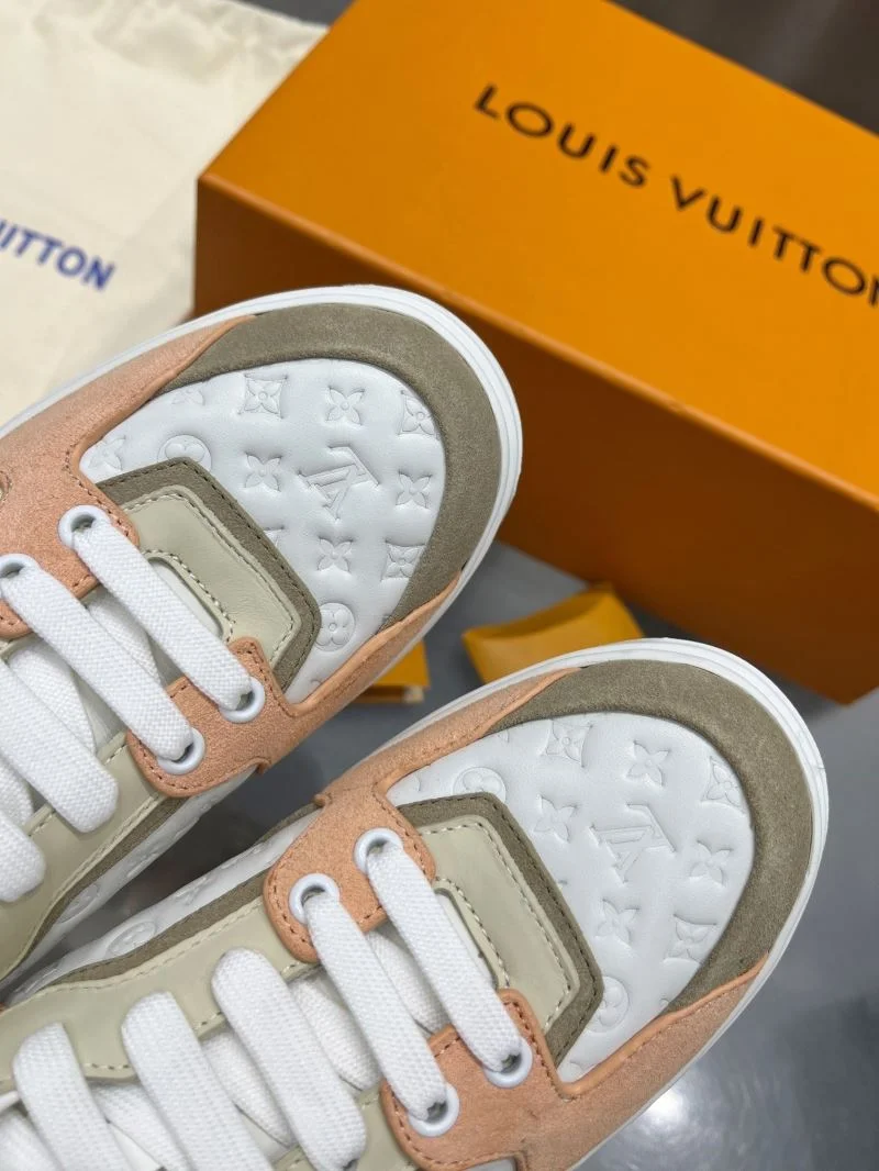 Louis Vuitton Low Shoes Elegant 31214