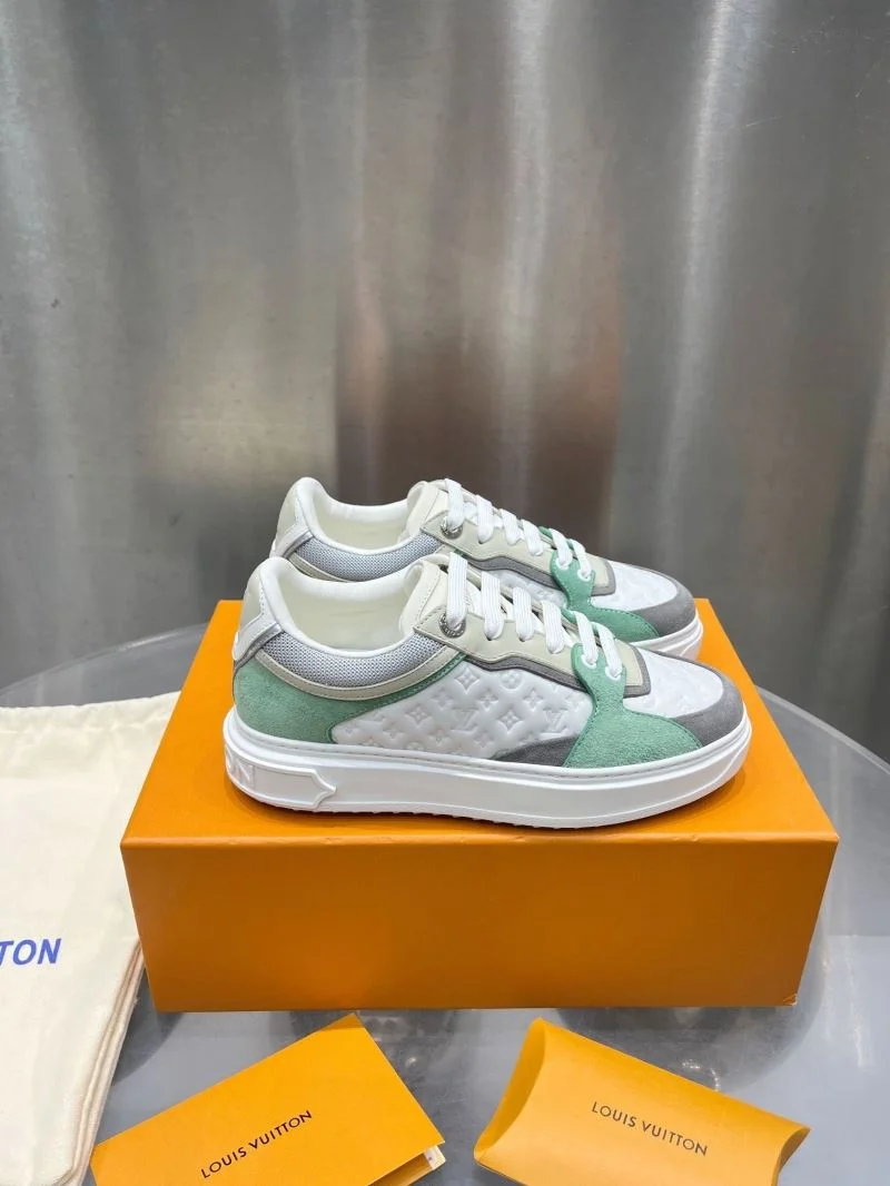 WeatherProof Louis Vuitton Low Shoes 31213
