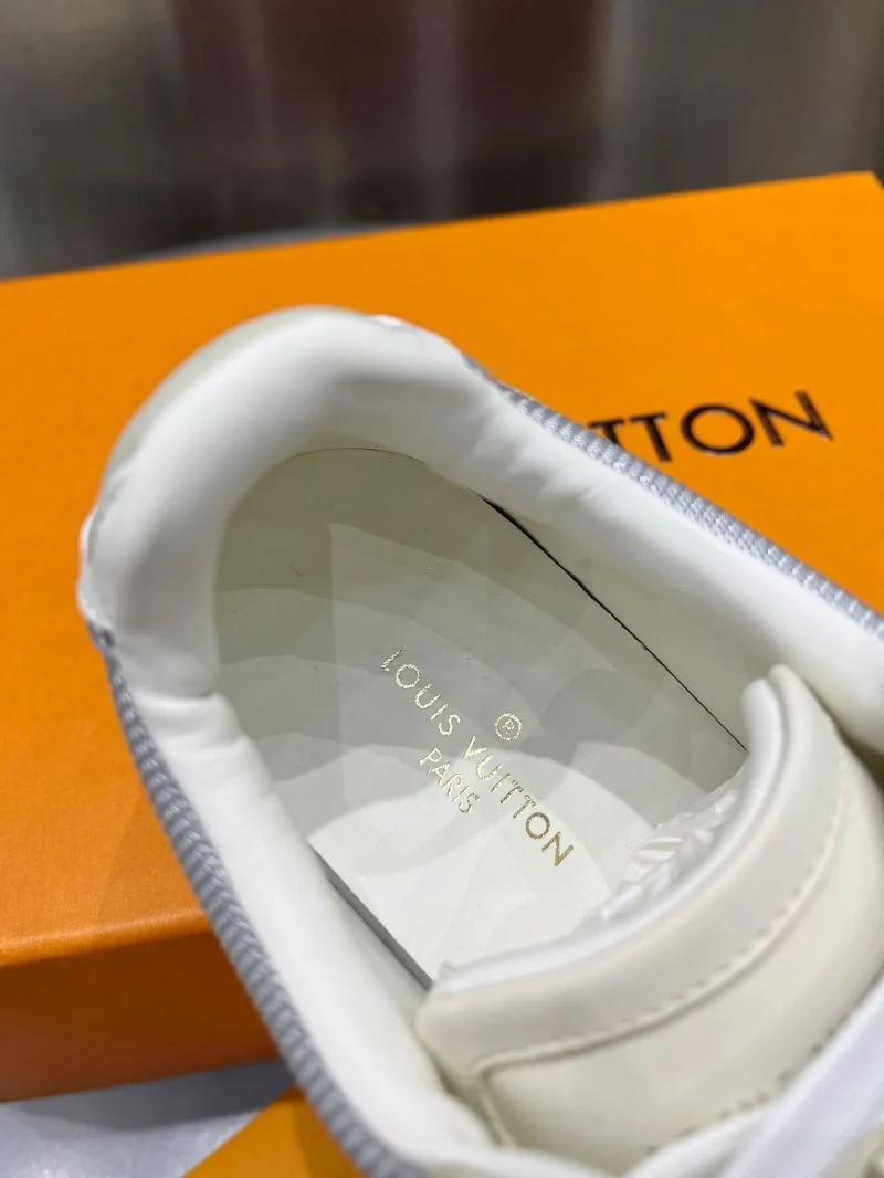 WeatherProof Louis Vuitton Low Shoes 31213