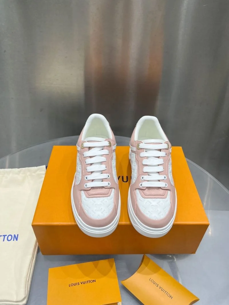 Louis Vuitton Low Shoes Elegant 31204