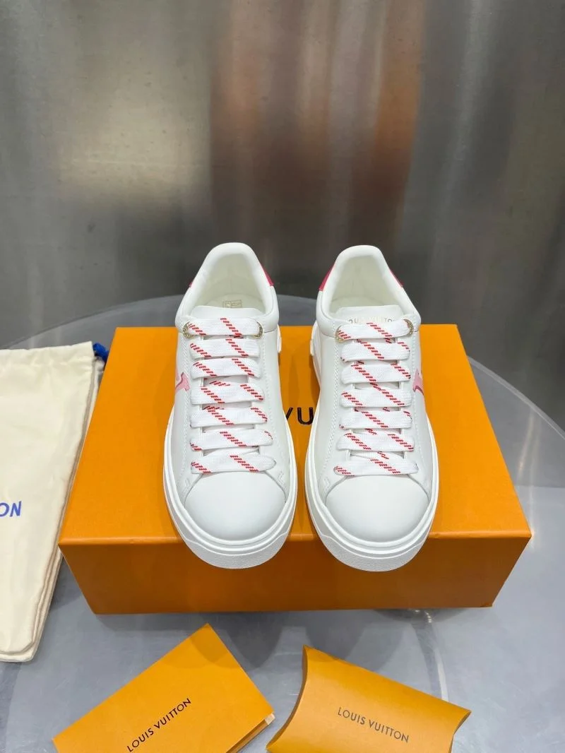 Classic Louis Vuitton Low Shoes 31215