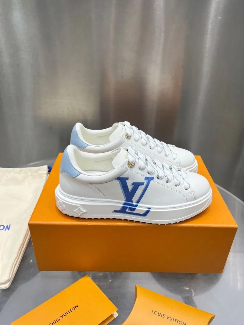 Sleek Louis Vuitton Low Shoes 31216