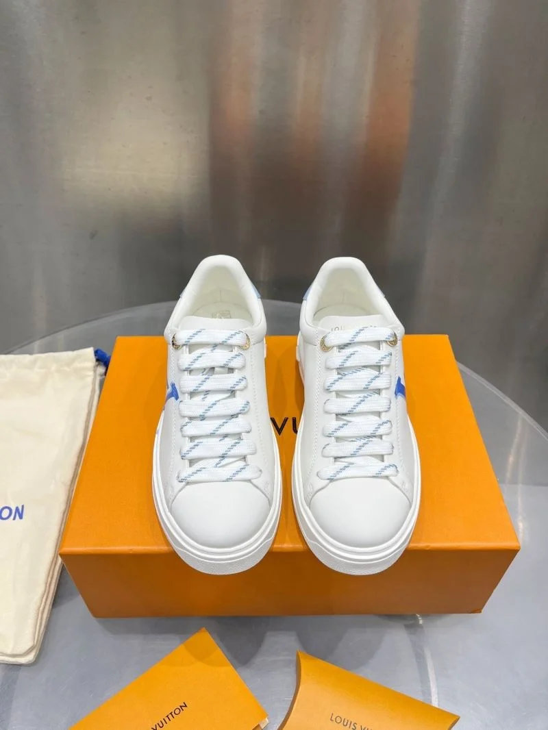 Sleek Louis Vuitton Low Shoes 31216