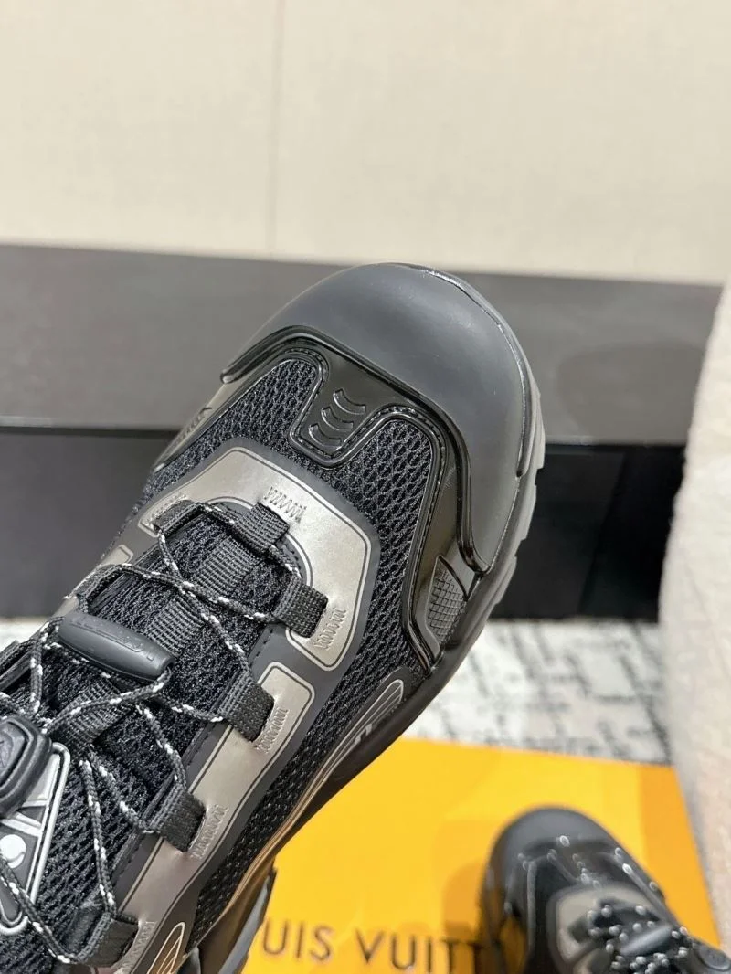 Breathable Louis Vuitton Low Shoes 31203