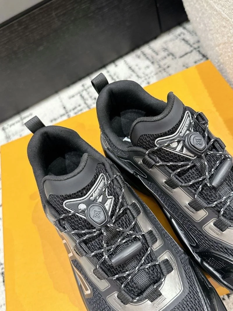 Breathable Louis Vuitton Low Shoes 31203