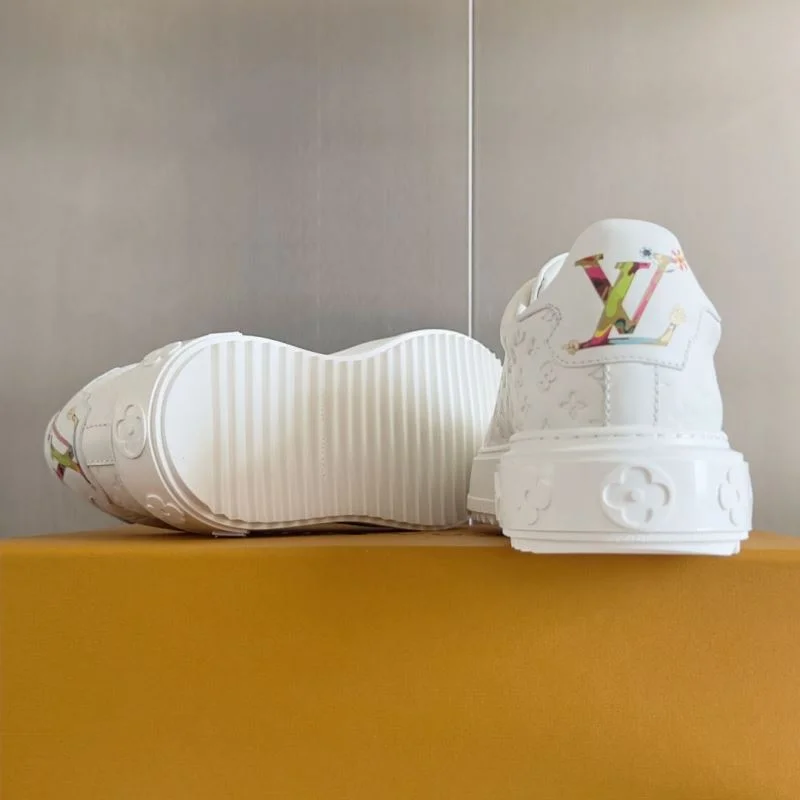 Louis Vuitton Low Shoes FreshLook 31187