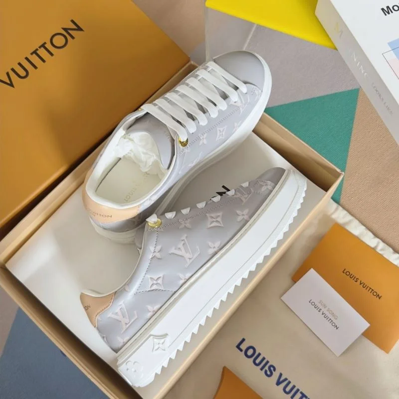 Louis Vuitton Low Shoes Efficient 31188