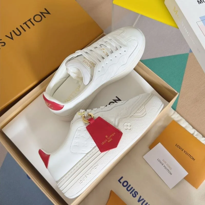 Supportive Louis Vuitton Low Shoes 31168