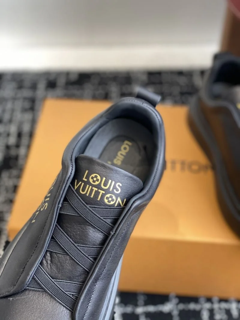 Timeless Louis Vuitton Low Shoes 31169