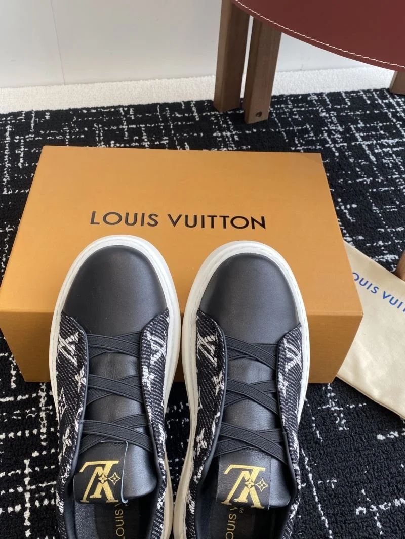Louis Vuitton Low Shoes FlexibleFit 31176