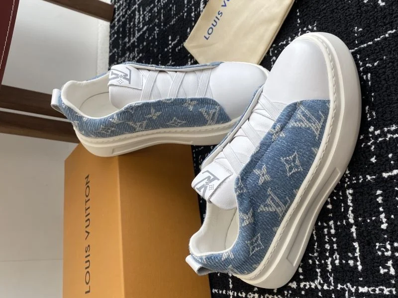OnTrend Louis Vuitton Low Shoes 31174