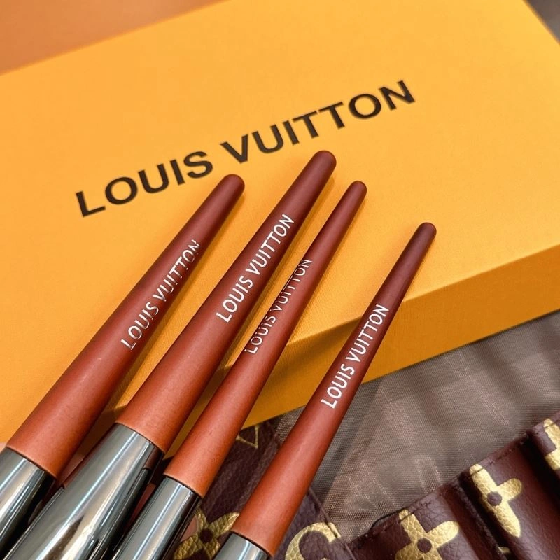 Louis Vuitton Makeup Brushe Lightweight 267569