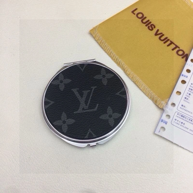 Louis Vuitton Makeup Mirror Practical 267592
