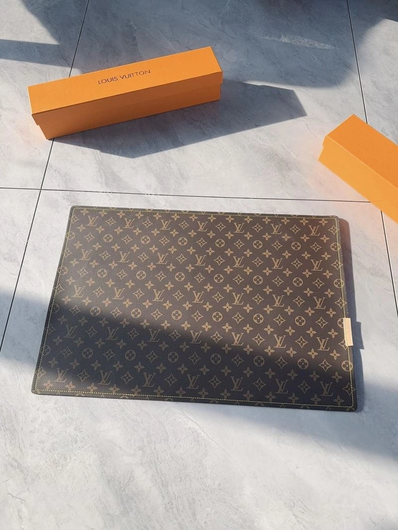 Louis Vuitton Mats Resilient 267605
