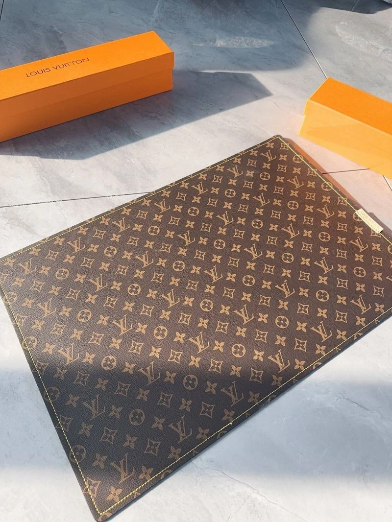 Louis Vuitton Mats Resilient 267605