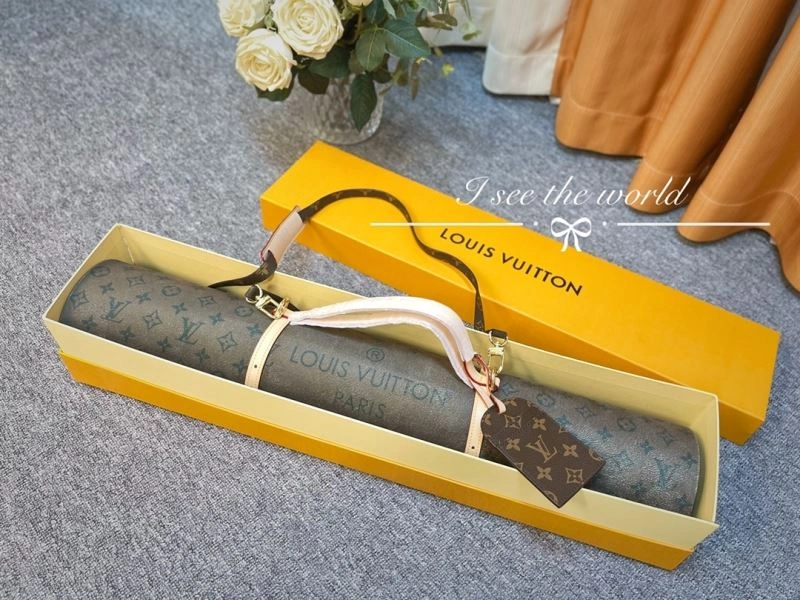 Louis Vuitton Mats Fashionable 267601