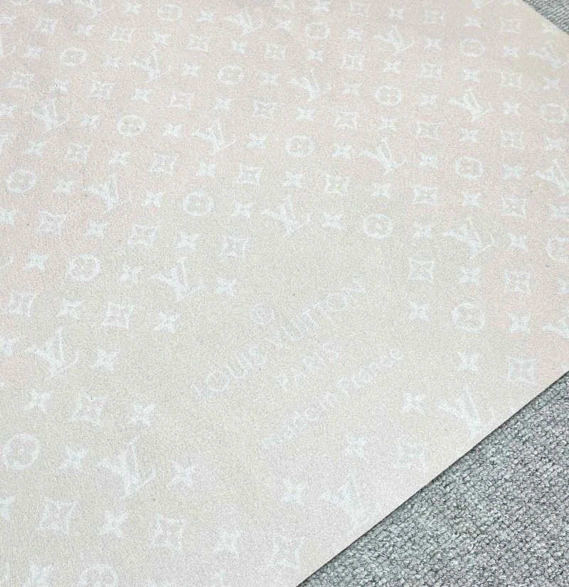 Stretchable Louis Vuitton Mats 267604