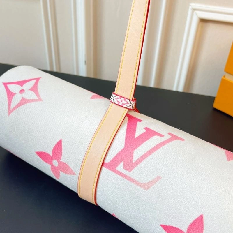 Louis Vuitton Mats Bold 267602