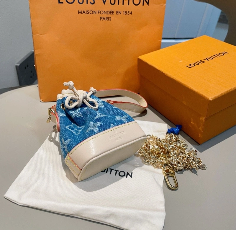 NewStyle Louis Vuitton Mobile Cases 268173