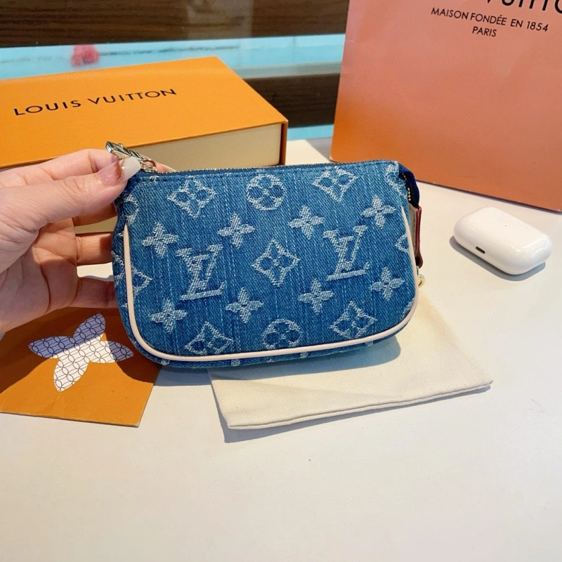 Trendy Louis Vuitton Mobile Cases 268181