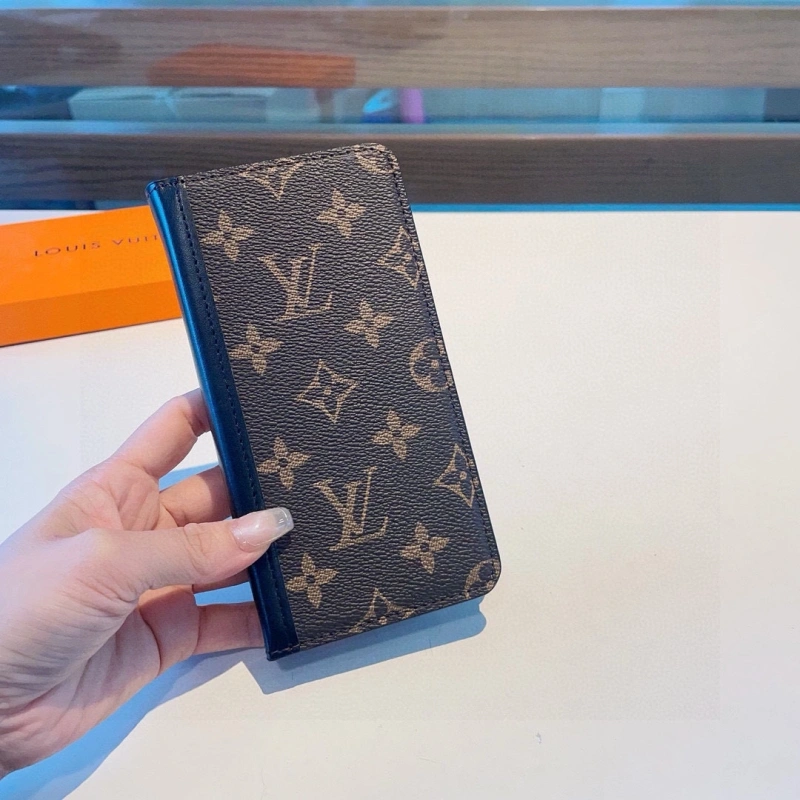 QuickDry Louis Vuitton Mobile Cases 268150