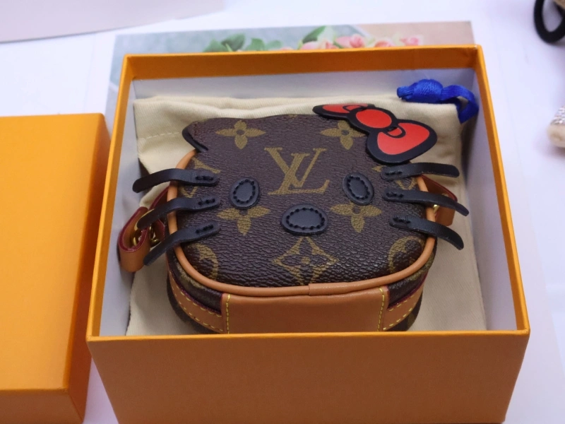 Stylish Louis Vuitton Mobile Cases 268126