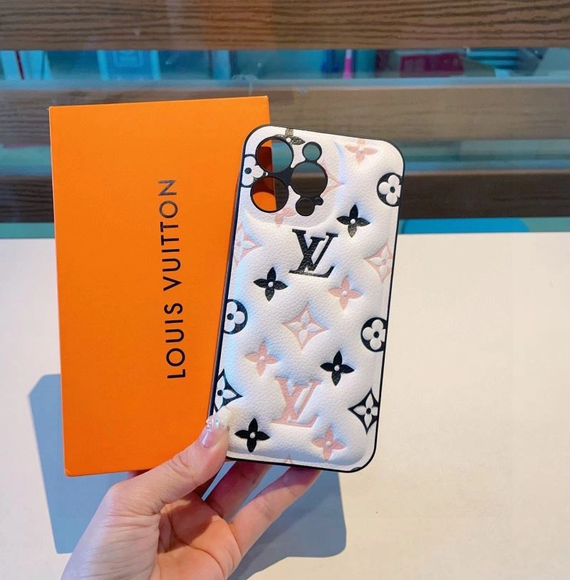 Sleek Louis Vuitton Mobile Cases 267639
