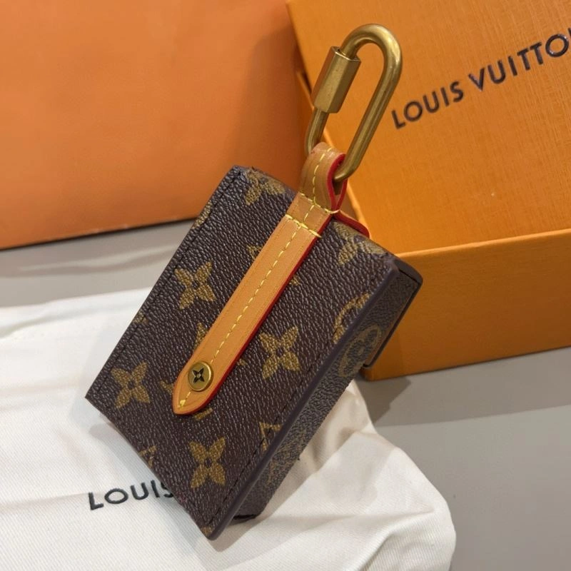Louis Vuitton Mobile Cases Compact 267606