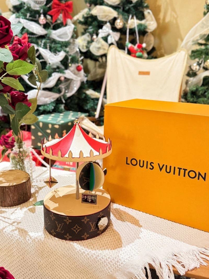Seasonal Louis Vuitton Music Boxes 268312