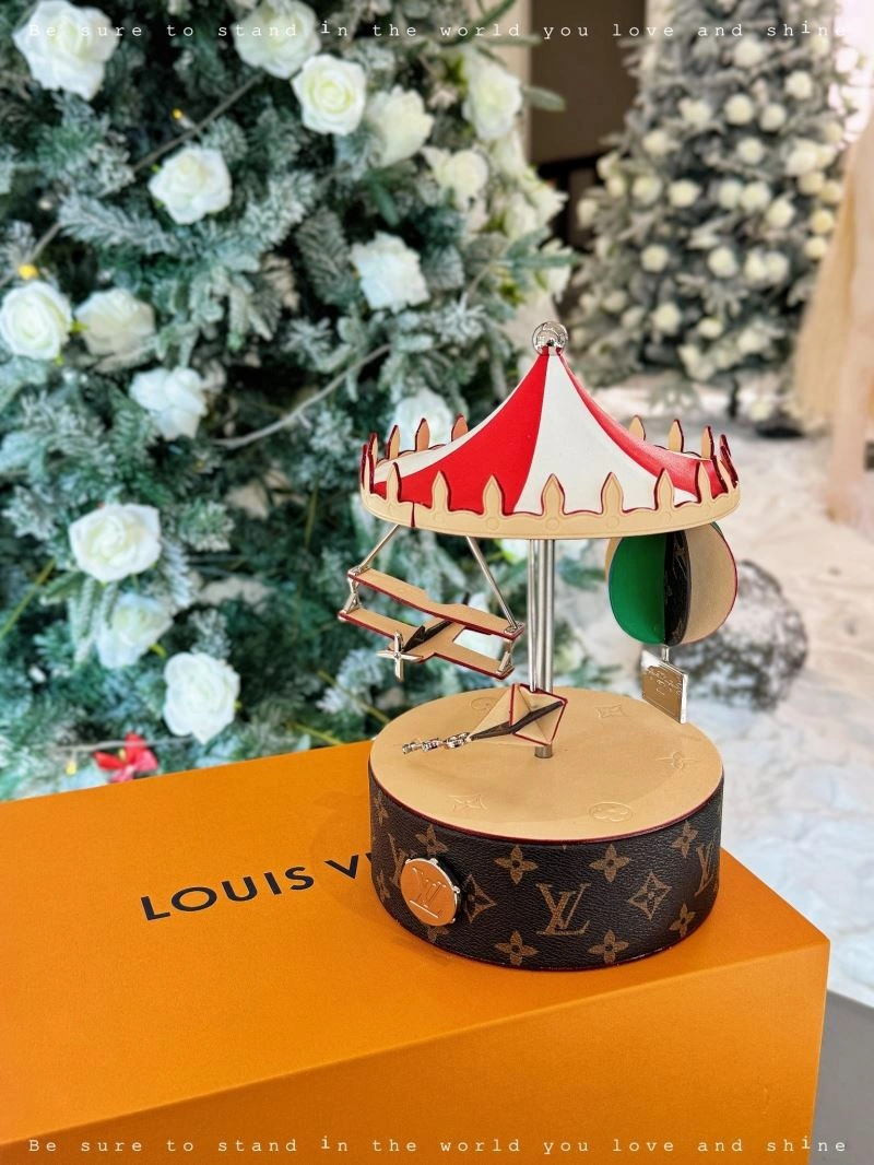 Louis Vuitton Music Boxes Lightweight 268325