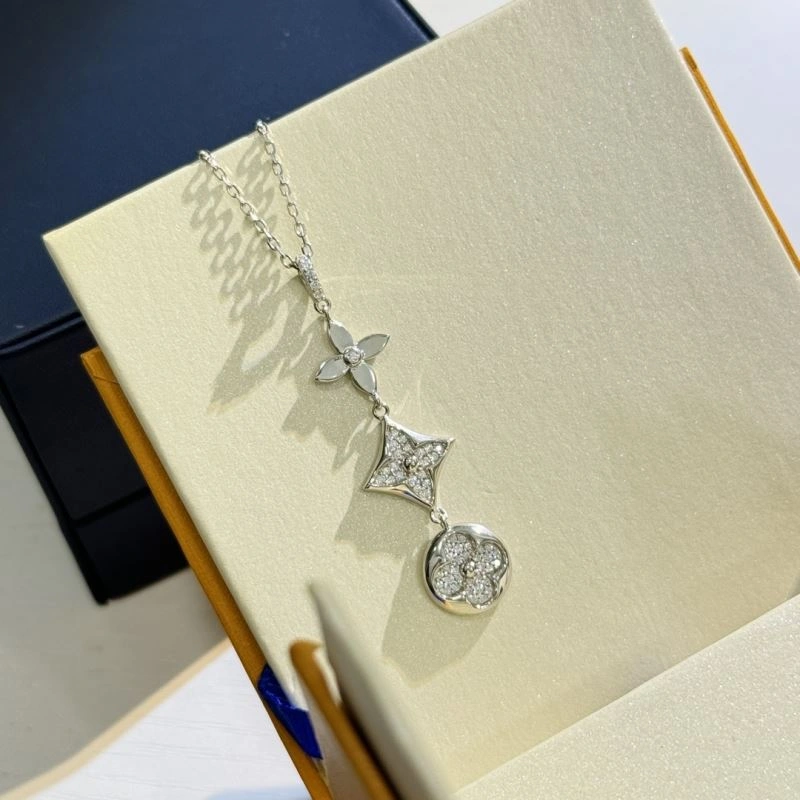ModernLook Louis Vuitton Necklaces 251364