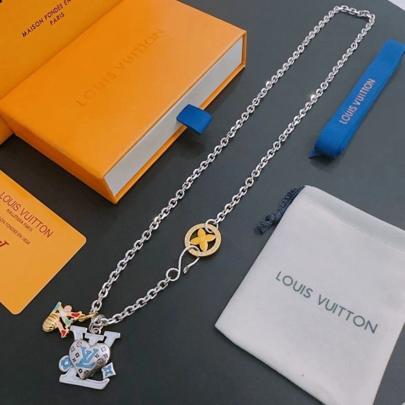 Louis Vuitton Necklaces Fashionable 251378
