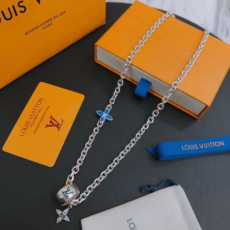 Louis Vuitton Necklaces Versatile 251362