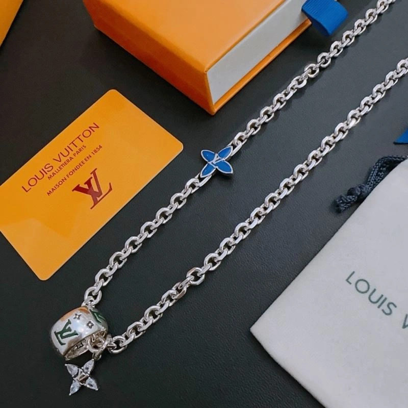 Louis Vuitton Necklaces Versatile 251362