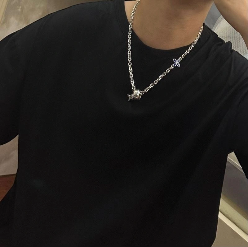 Louis Vuitton Necklaces Versatile 251362