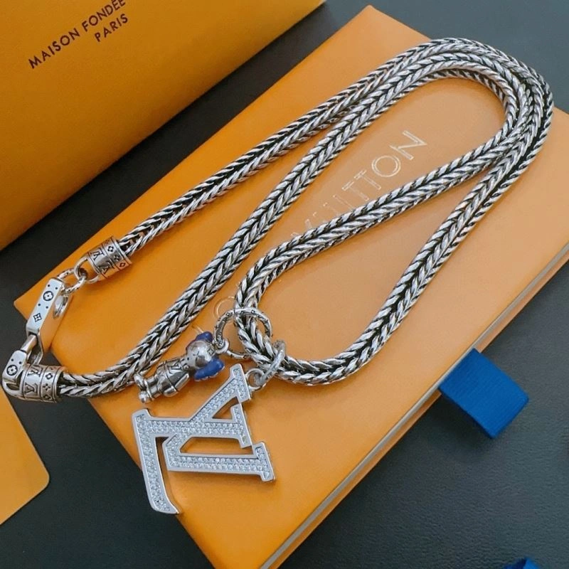 Louis Vuitton Necklaces TopPick 251386