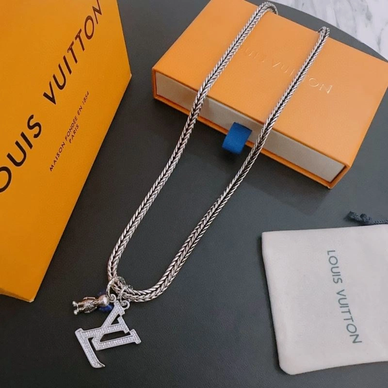 Louis Vuitton Necklaces TopPick 251386