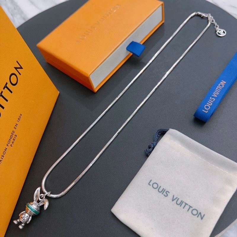 Louis Vuitton Necklaces AllSeason 251381