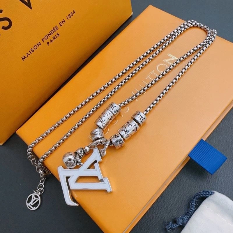 Louis Vuitton Necklaces Timeless 251387
