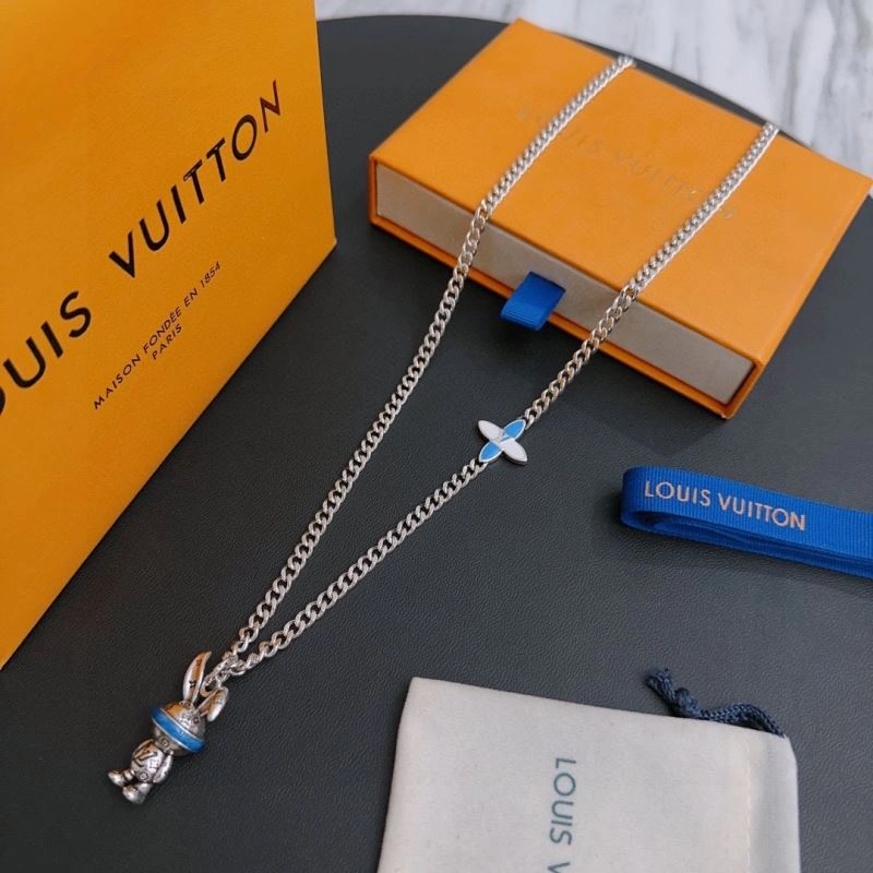 Upgraded Louis Vuitton Necklaces 251370