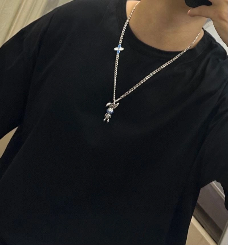 Upgraded Louis Vuitton Necklaces 251370