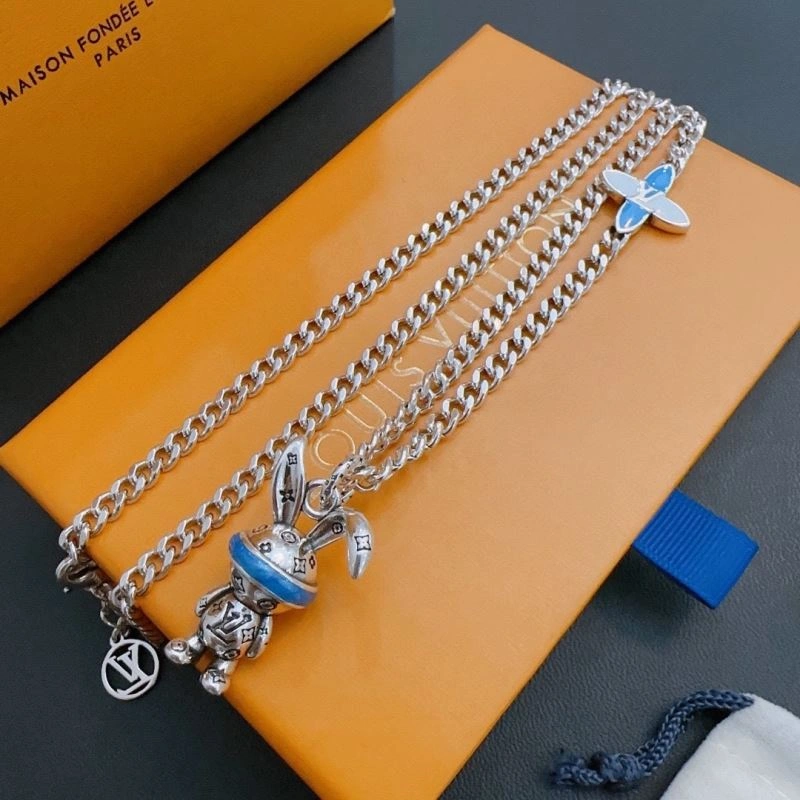 Upgraded Louis Vuitton Necklaces 251370