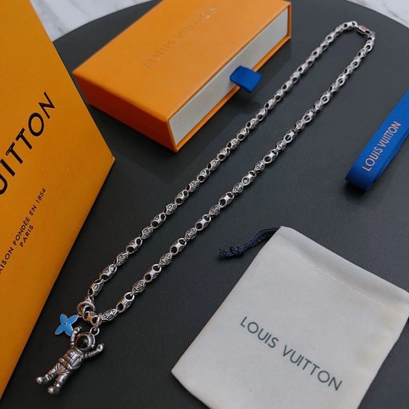Louis Vuitton Necklaces TechFriendly 251384