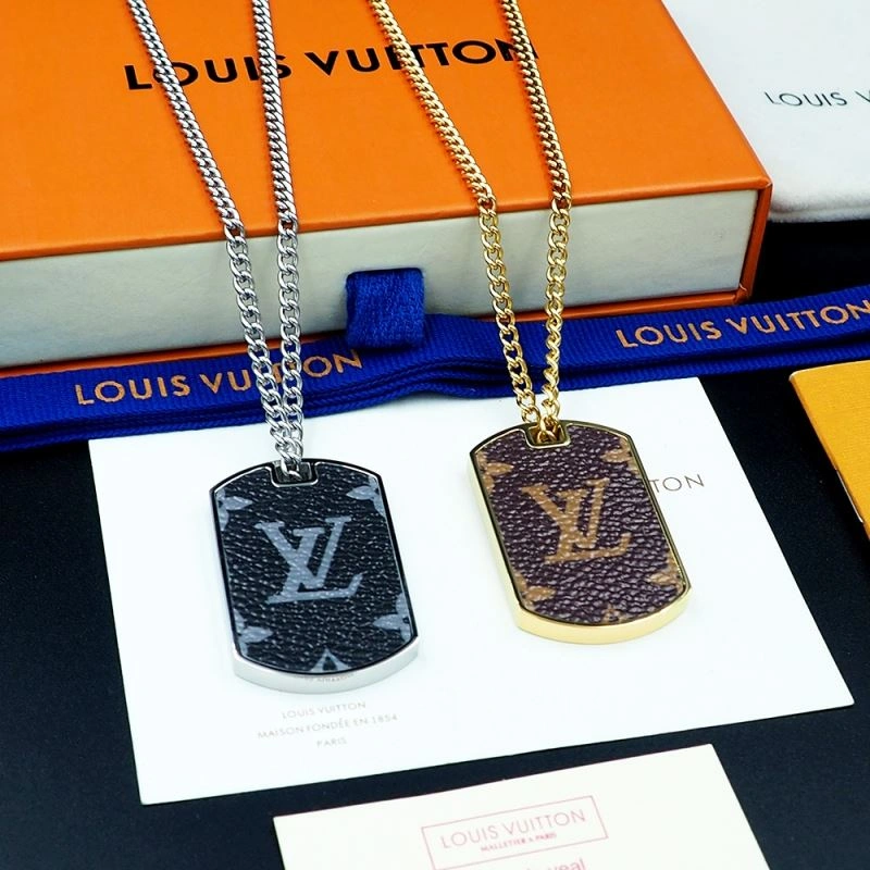 Sporty Louis Vuitton Necklaces 251240