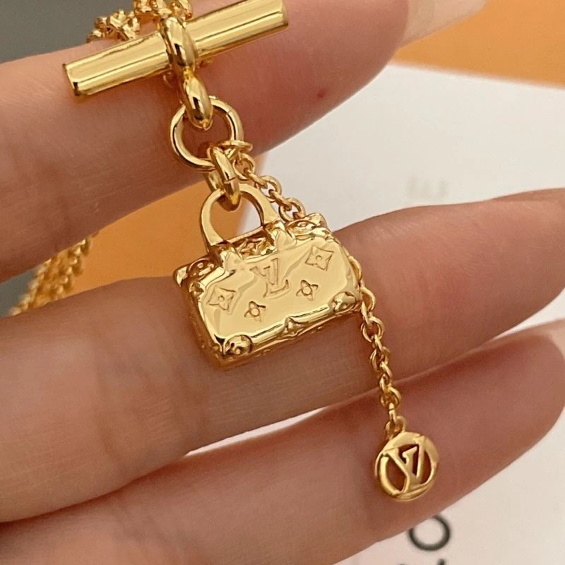 Louis Vuitton Necklaces FreshLook 251255