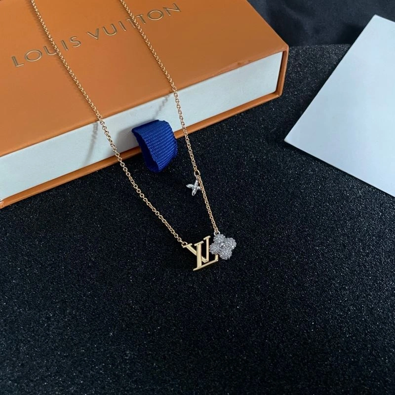 Louis Vuitton Necklaces EasyMatch 251250