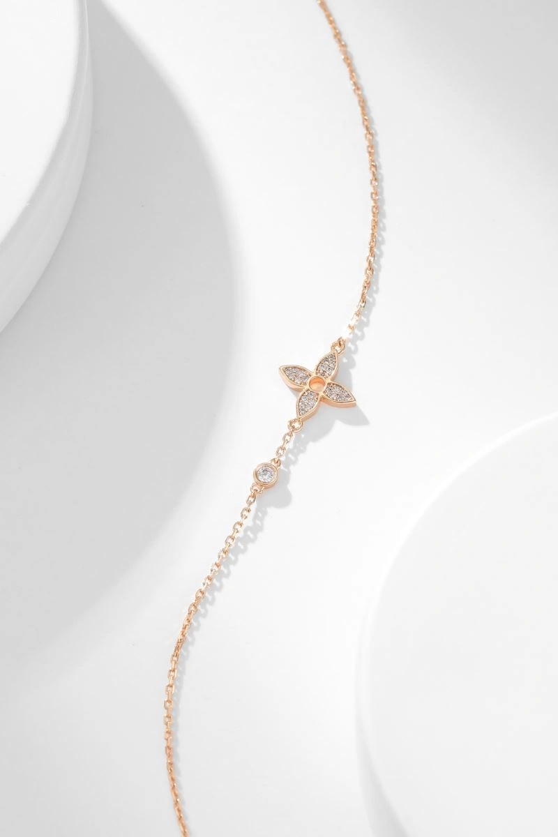 Louis Vuitton Necklaces Lightweight 251241
